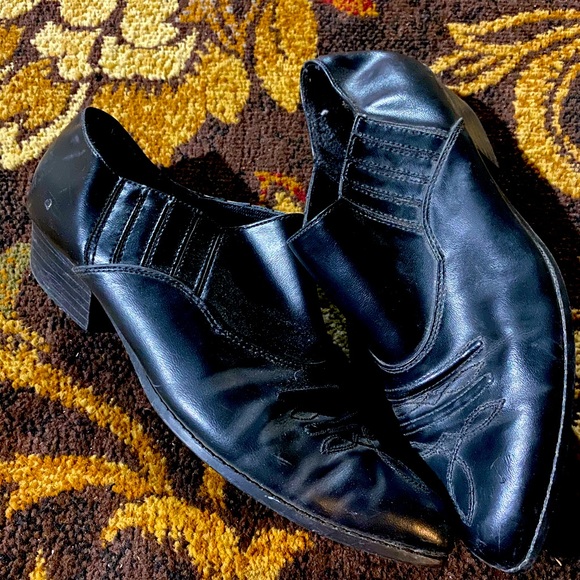 Sandra Miller Leather Shoes - Picture 2 of 5